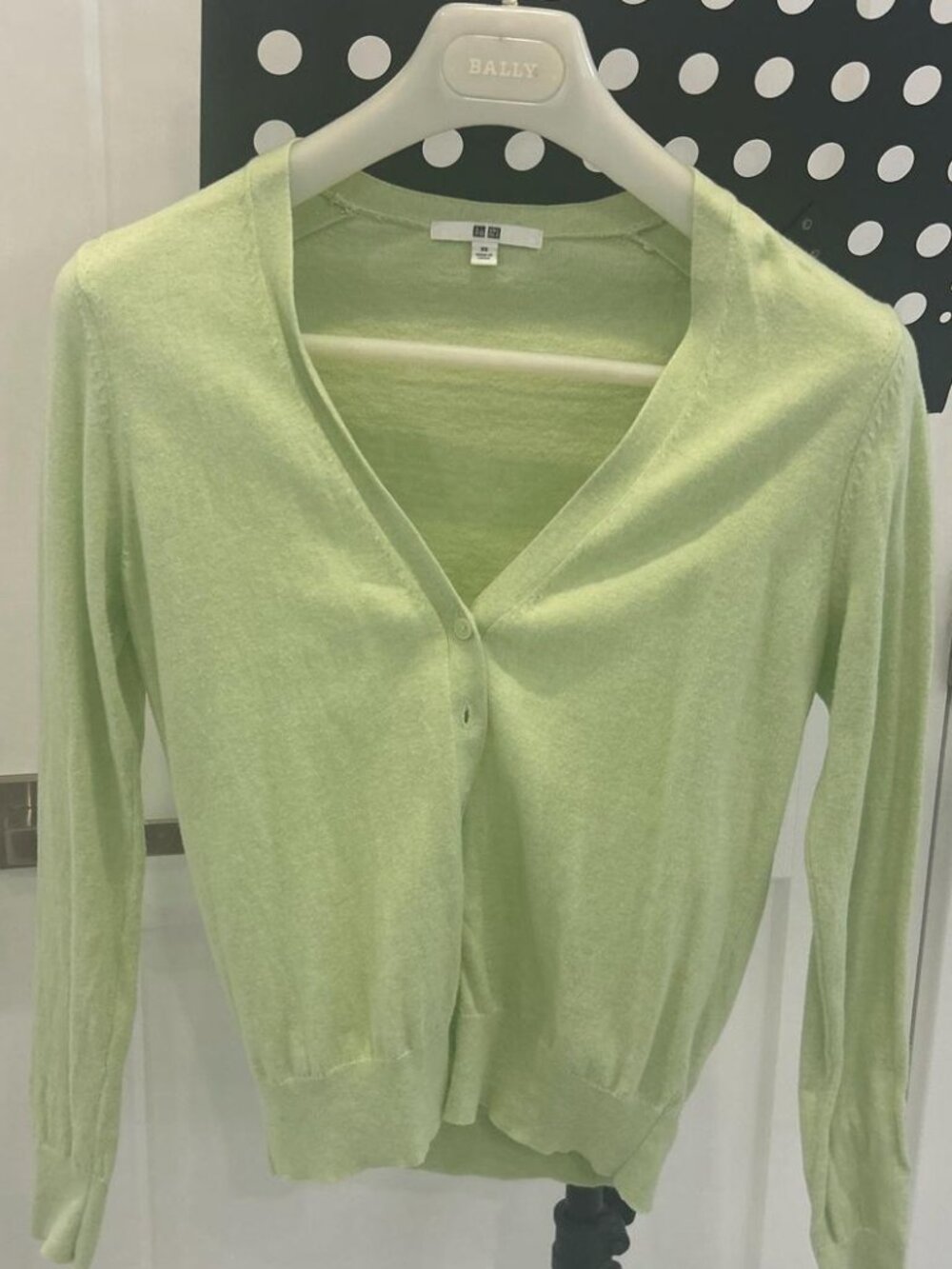 UNIQLO Women's Lime Green Cardigan